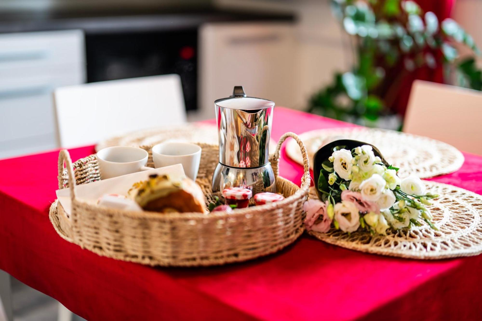 Ferienwohnung Perugia Moxy Cracow Parking Gratis Krakau Exterior foto